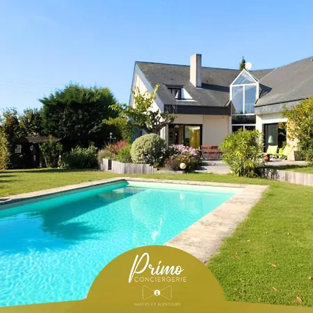La Dolce Villa, Grande Maison Piscine 12 Personnes Вилла Савене