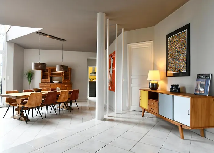 La Dolce Villa, Grande Maison Piscine 12 Personnes * Savenay