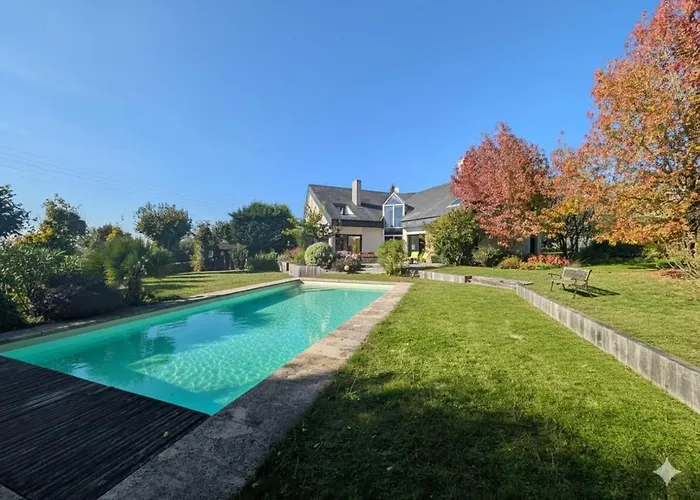 La Dolce Villa, Grande Maison Piscine 12 Personnes *